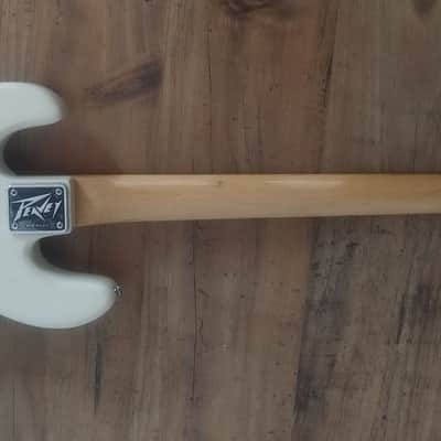 Peavey T-40 with Maple Fretboard 1978 - 1988 - White image 18