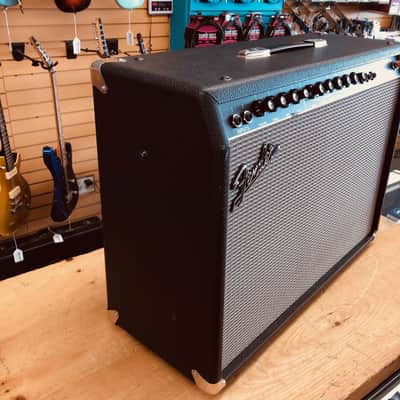 Fender Frontman 212R Solid State Guitar Combo Amp image 4