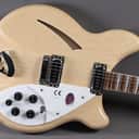 Rickenbacker 360 Mapleglo 2025