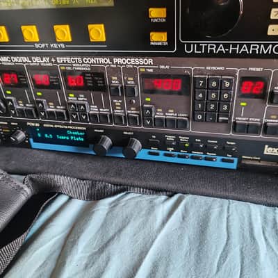 Lexicon PCM 80 Digital Effects Processor 1990s - Black image 1