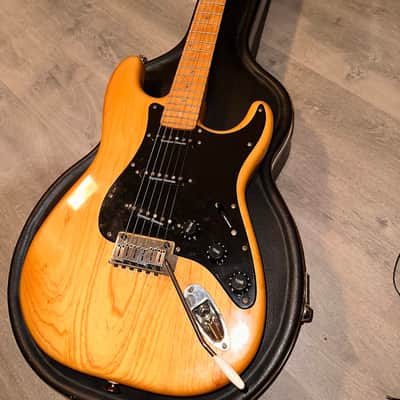 Fender Special Edition Lite Ash Stratocaster 2004 - 2008 - Natural image 1