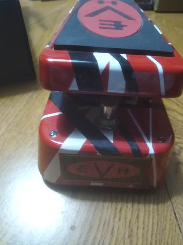 Dunlop Evh Limited Edition Wah  Evh Wah #539 /1000Red Striped image 1