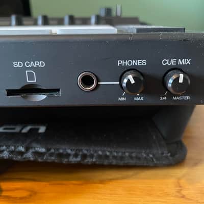 Akai Force Standalone Music Production / DJ Performance System 2019 - Black with UDG Hard case. image 4