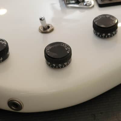 Rare Peavey Milestone 12 White 12-String USA w/ OHSC image 8