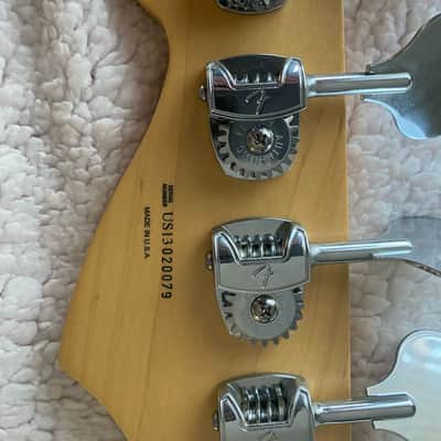 Fender American Deluxe Jazz Bass Rosewood Fretboard 2010 - 2016 - 3-Color Sunburst image 5