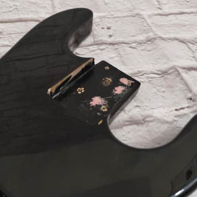 Harmony Black Bass Body image 4