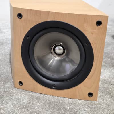 KEF iQ8ds - Pair of Speakers - Light Wood/Maple - Excellent w/ Original Box image 10