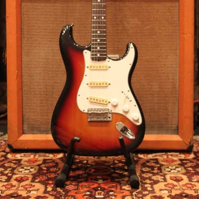 Vintage 1982 Squier by Fender JV Sunburst 62 RI Japan MIJ Stratocaster Guitar image 2