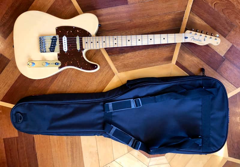 2011 Fender Deluxe Series 60th Nashville Mexico  Transparent Honey Telecaster Electric Guitar case image 1