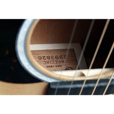 Martin Special Dreadnought Cutaway 11E Road Series Acoustic-Electric Guitar - Regular Natural image 7