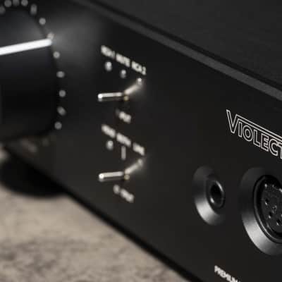 Violectric V340 Balanced Headphone Amplifier With Pre-amp Function (B-Stock) image 6