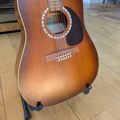 Art & Lutherie 12-String Cedar Antique Burst Acoustic Guitar image 1