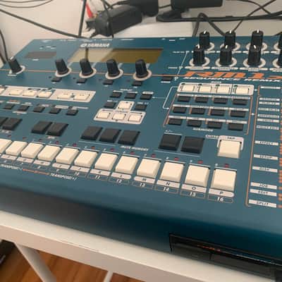 Yamaha RM1x Sequence Remixer 2000s - Blue image 3