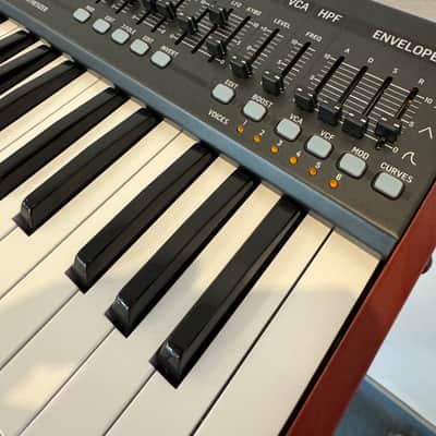 Behringer DeepMind 6 37-Key 6-Voice Polyphonic Analog Synth 2017 - Present - Black image 5