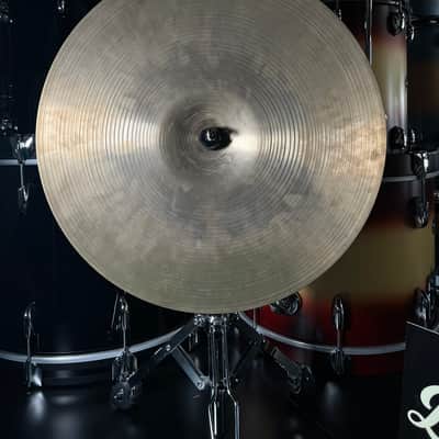 Vintage 70's Zildjian 18" A Crash 1592g. (Bag 3) image 5