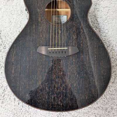 Breedlove Rainforest S Concert Abyss CE African Mahogany Acoustic Electrc Guitar image 3