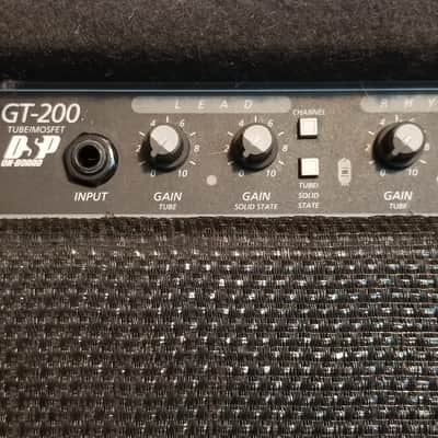 Crate GT200D Hybrid Stereo Head Conversion W/ Crate 3 Button Footswitch & Cable image 2
