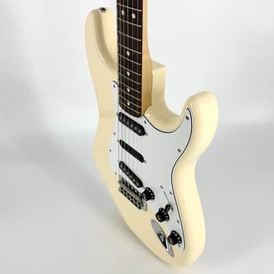 2022 Fender Ritchie Blackmore Signature Stratocaster - Olympic White image 8