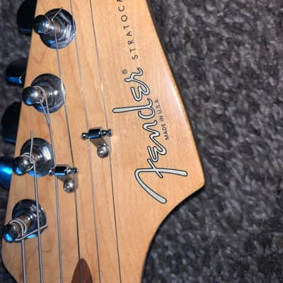 2002 Fender Stratocaster Electric guitar Made in the usa tweed Hardshell case image 14