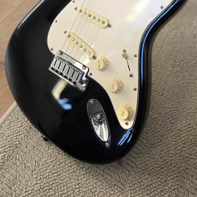 Fender 40th Anniversary American Standard Stratocaster with Rosewood Fretboard 1994 - Black image 4