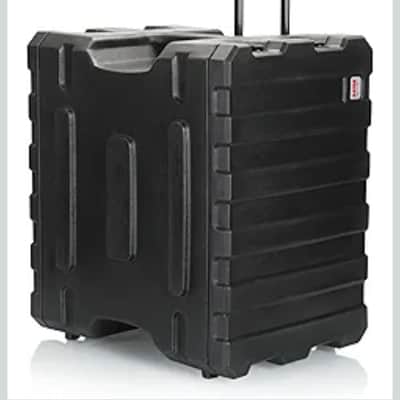 Gator Pro Series 19" Depth 8U Rolling Rack Case with Recessed Wheels, Black 2026 - Black image 5