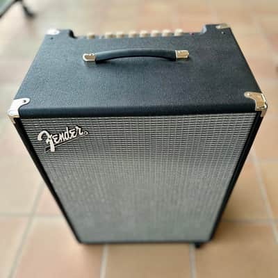 Fender Rumble 200 V3 200-Watt 1x15" Bass Combo 2015 - Present - Black image 1