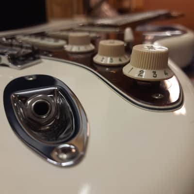 Fender Stratocaster Special Edition 2009 - Olympic White Plus upgrades image 10