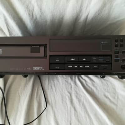 Sony CDP701ES cd player One of the best Sony Esprit CD players image 6