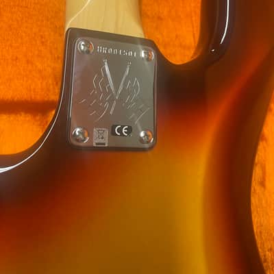 Fender American Vintage Hot Rod '70s Jazz Bass 2014 - Sunburst image 18