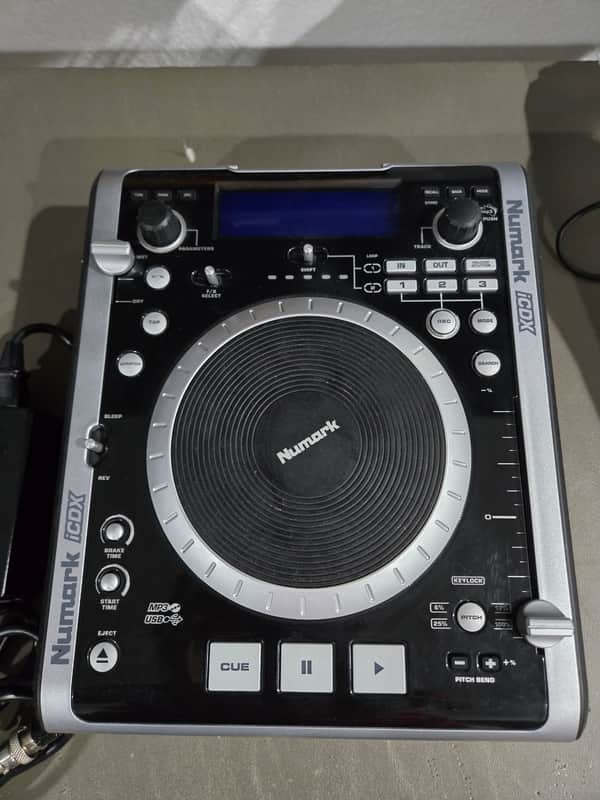 Numark ICDX 2019 - Black image 1
