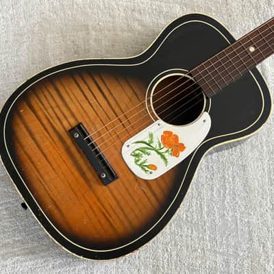 1960's USA Silvertone Parlor Acoustic Guitar Original Floral Artwork Harmony Stella image 1