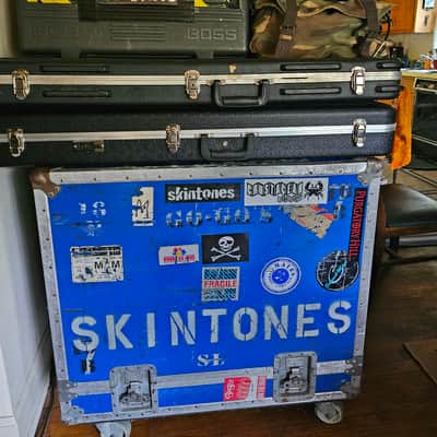 Anvil Classic-Anvil-2x12-amp-case 1996 - Good image 5