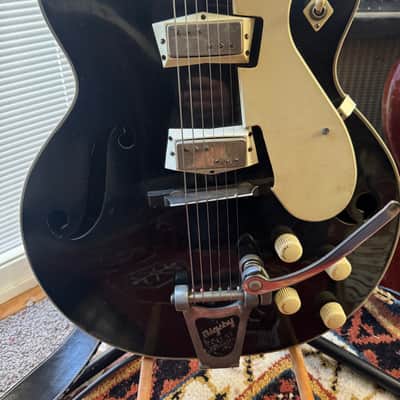 Silvertone 1446 1960s - Black image 4