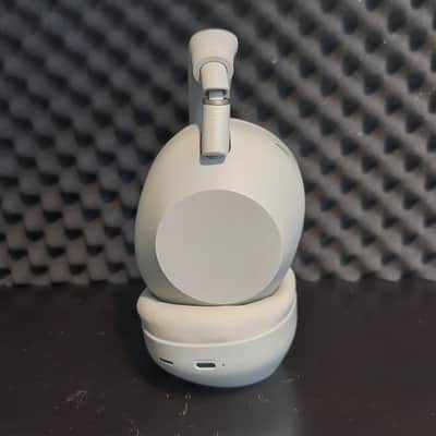 Sony WH-1000XM6 Premium Wireless Noise-Canceling Over-the-Ear Headphones - Silver image 2