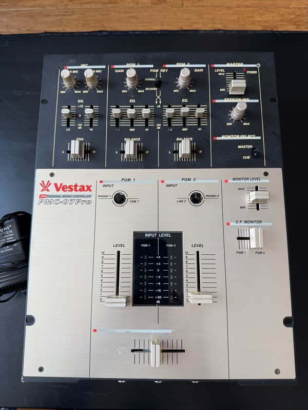 Vestax PMC-07 PRO 2 Channel DJ Mixer w Power Supply image 1