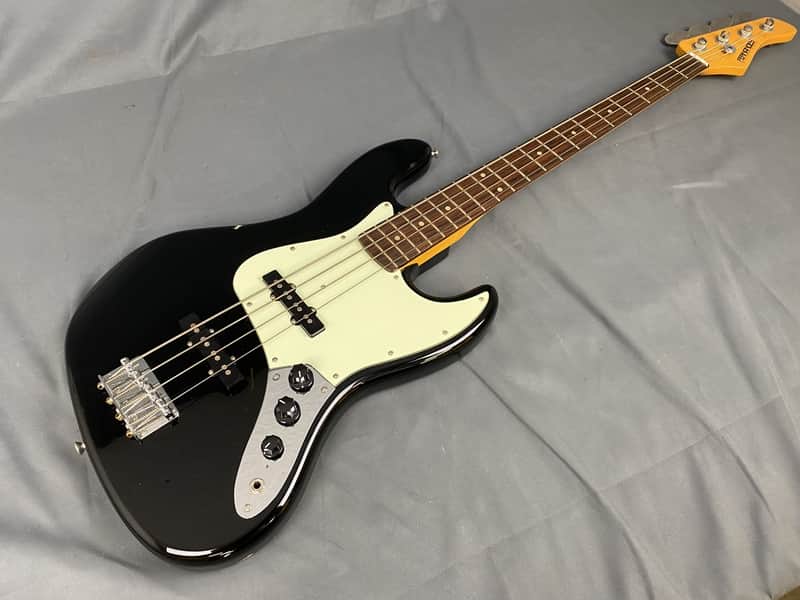Fernandes Jazz Bass image 1