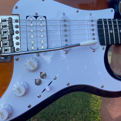 Fat Strat style body Complete Package SSH custom build locking tuners High mass Trem body Mini toggles "Gilmore mod" 14 tones image 1