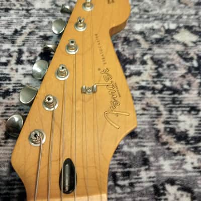 Fender Deluxe Powerhouse Stratocaster 1998 - Lake Placid Blue image 8