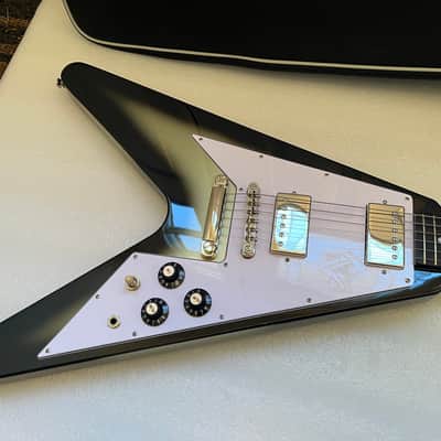 NEW Epiphone Flying V '70s Silverburst 1970s Case Papers_288 image 2