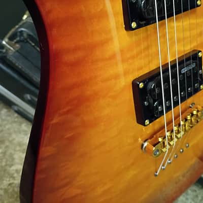 ESP - LTD MH-100QMNT **W/HSC (Polyfoam) 2014 - Amber Sunburst image 9