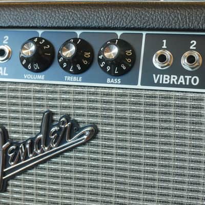 Fender Tone Master Deluxe Reverb Black image 2
