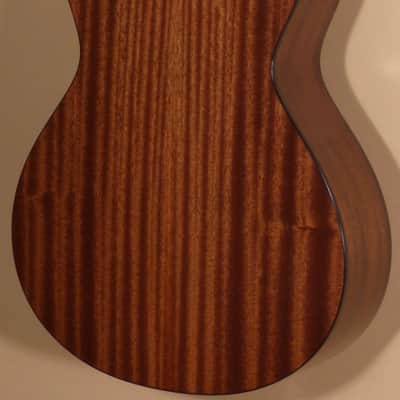 2015 Taylor 322e 12-Fret image 3