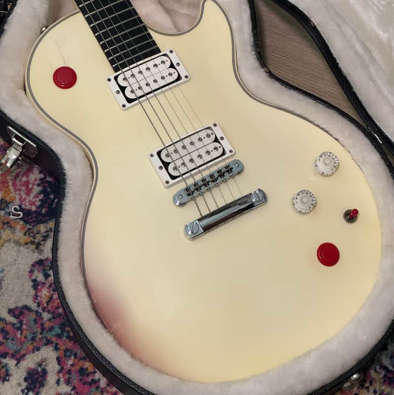 Gibson Buckethead Signature Les Paul 2009 - 2011 - Alpine White image 1