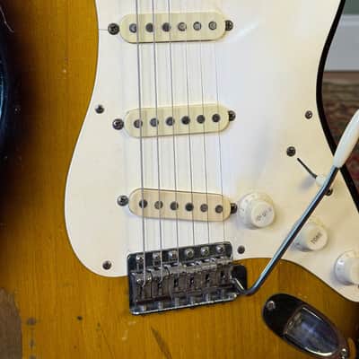 ORIGINAL 1957 Fender Stratocaster - Sunburst w/ OHSC Vintage - SEE VIDEO image 5