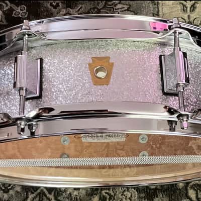 Ludwig Legacy Mahogany 8-Lug 4 x 14” Snare Drum Silver Sparkle image 1