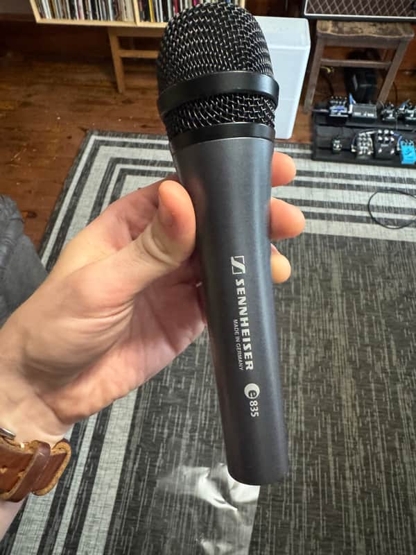 Sennheiser e835 Handheld Cardioid Dynamic Vocal Microphone 1998 - Present - Dark Grey image 1