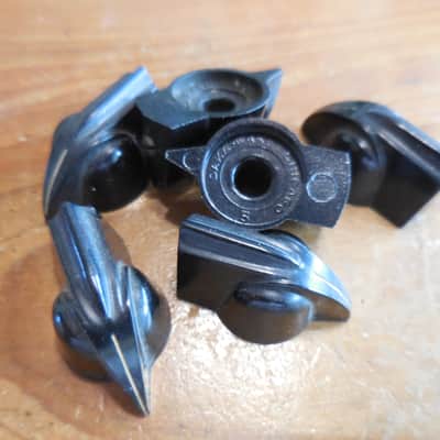 Set of 6 Vintage Pointer Knobs Black Dakaware Chicago New Old Stock image 6