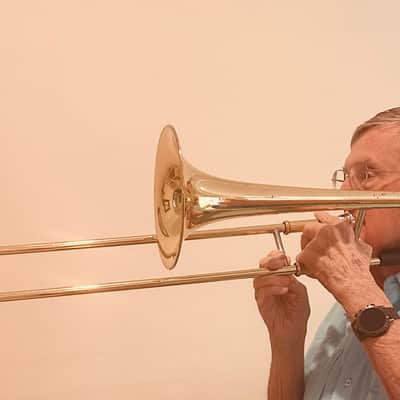 Yamaha YSL-354 Standard Trombone 2010s - Lacquered Brass image 4