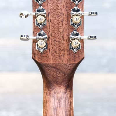 Guild BT-258E Deluxe Baritone Natural 8-String Jumbo Acoustic Electric Guitar image 6