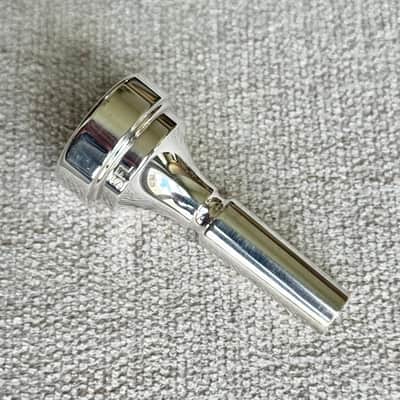 GR 65M Silver | Reverb